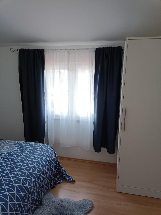 Apartment Dorina Buje Exteriör bild