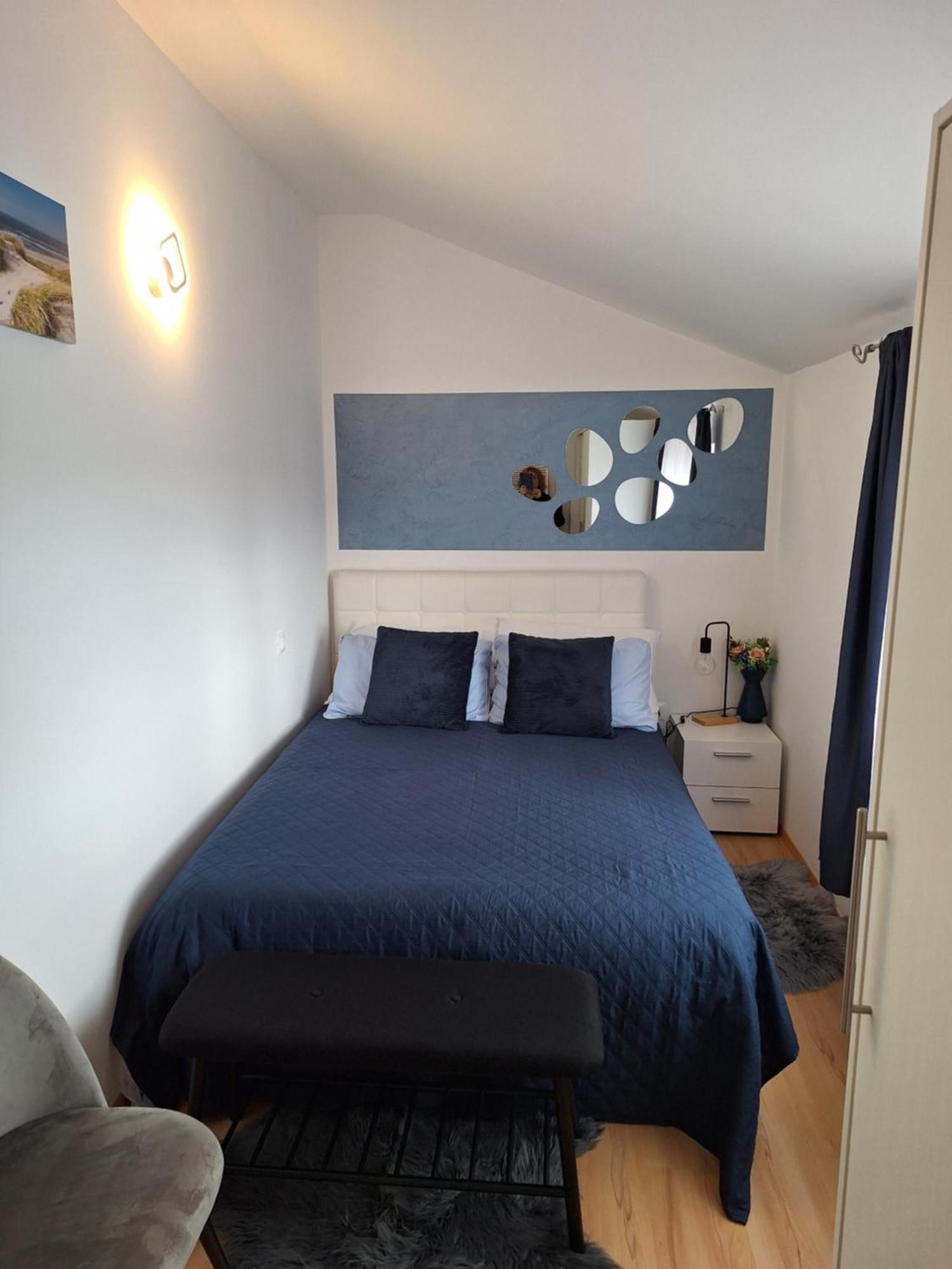 Apartment Dorina Buje Exteriör bild